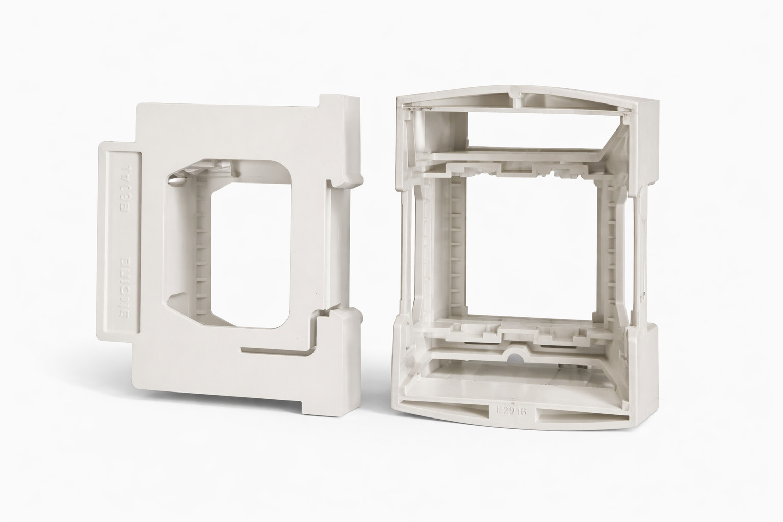 bticino-supporto-3-moduli-per-scatola-503-living-light-interlink